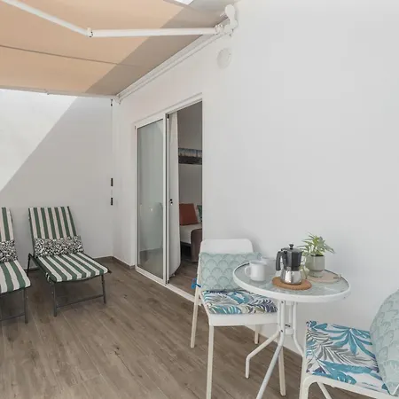 Apartman Atico, Sol Y Terraza Privada *