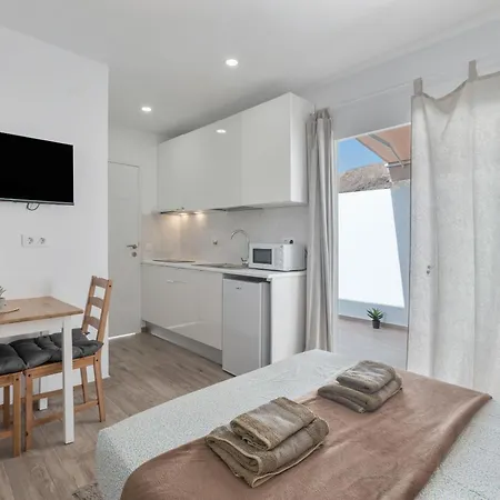 Apartman Atico, Sol Y Terraza Privada *