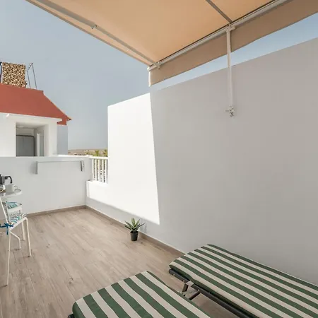 Lejlighed Atico, Sol Y Terraza Privada
